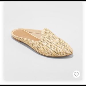 Woven mules